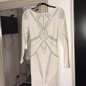 Body-con cocktail dress